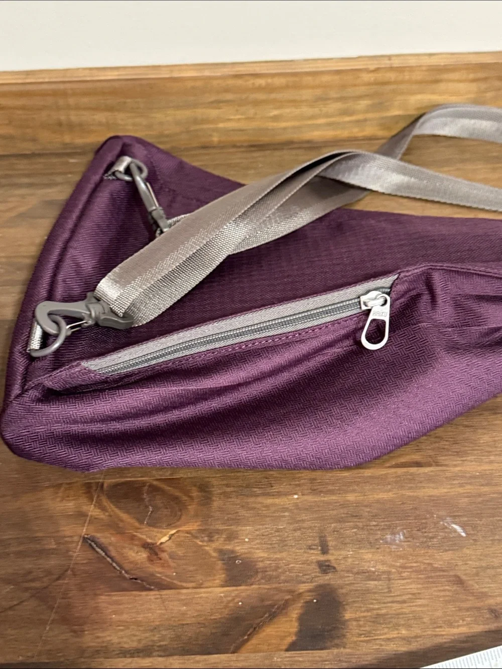 Haiku Plum Purple Sling Backpack Convertible Crossbody Travel Bag Lightweight